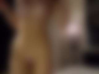SeniseMorel's Live Sex Cam Show
