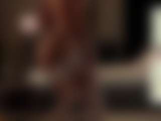 Live cam show with SeniseMorel - Blowjob on Camsoda