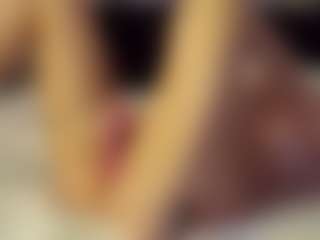 SeniseMorel's Live Sex Cam Show