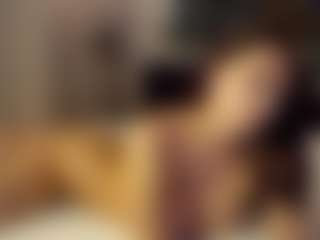 SeniseMorel's Live Sex Cam Show