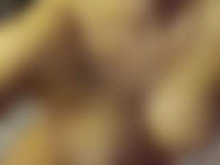 SeniseMorel's Live Sex Cam Show