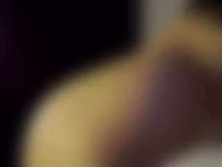 SeniseMorel's Live Sex Cam Show