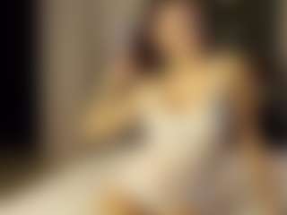 SeniseMorel's Live Sex Cam Show