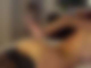 Live cam show with SeniseMorel - Foot Fetish on Camsoda