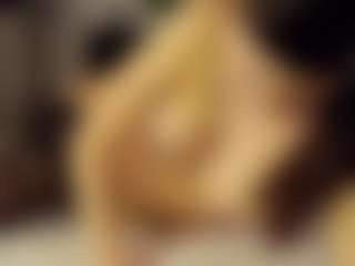 SeniseMorel's Live Sex Cam Show