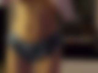 SeniseMorel's Live Sex Cam Show