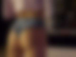 SeniseMorel's Live Sex Cam Show