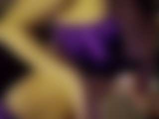 SeniseMorel's Live Sex Cam Show