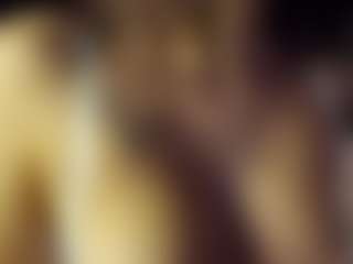 SeniseMorel's Live Sex Cam Show