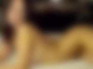 SeniseMorel's Live Sex Cam Show