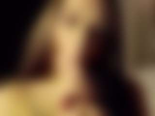 SeniseMorel's Live Sex Cam Show
