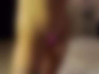 SeniseMorel's Live Sex Cam Show