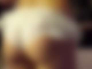 SeniseMorel's Live Sex Cam Show
