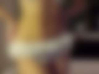 SeniseMorel's Live Sex Cam Show