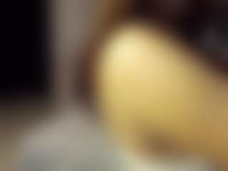 SeniseMorel's Live Sex Cam Show