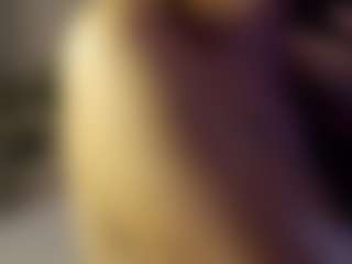 SeniseMorel's Live Sex Cam Show
