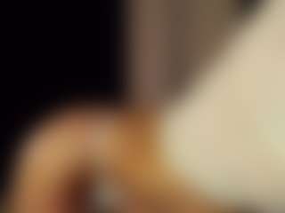 SeniseMorel's Live Sex Cam Show