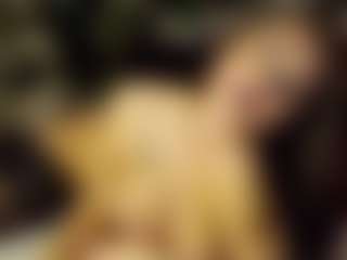 SeniseMorel's Live Sex Cam Show