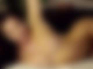 SeniseMorel's Live Sex Cam Show