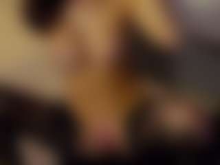 SeniseMorel's Live Sex Cam Show