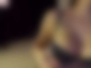 SeniseMorel's Live Sex Cam Show