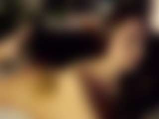 SeniseMorel's Live Sex Cam Show