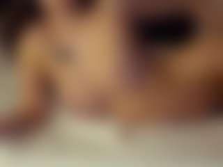 SeniseMorel's Live Sex Cam Show
