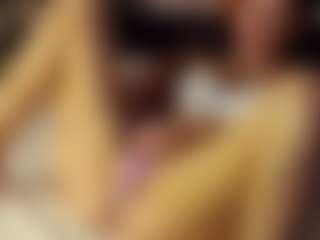 Live cam show with SeniseMorel - Small Tits on Streamer API