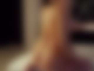 Live cam show with SeniseMorel - Brown Eyes on nudelive.tv