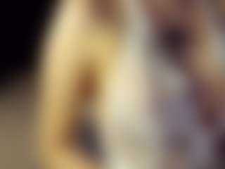 SeniseMorel's Live Sex Cam Show