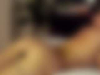 SeniseMorel's Live Sex Cam Show