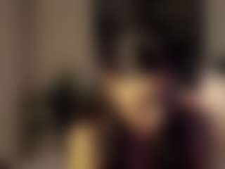 Live cam show with SeniseMorel - Emo on livesuperchat.net