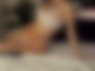 SeniseMorel's Live Sex Cam Show