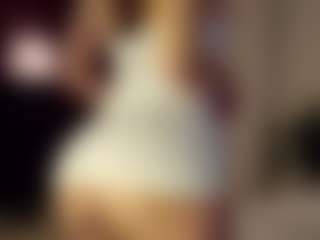 SeniseMorel's Live Sex Cam Show
