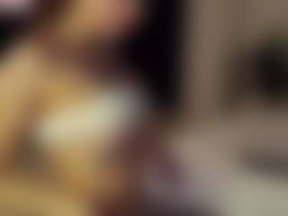 SeniseMorel's Live Sex Cam Show