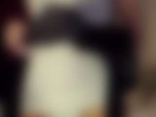 SeniseMorel's Live Sex Cam Show