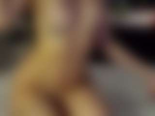 SeniseMorel's Live Sex Cam Show