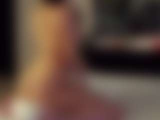 SeniseMorel's Live Sex Cam Show