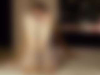 SeniseMorel's Live Sex Cam Show