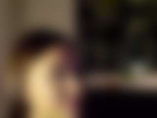 SeniseMorel's Live Sex Cam Show