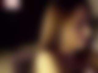 SeniseMorel's Live Sex Cam Show