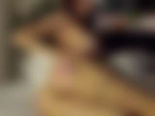 SeniseMorel's Live Sex Cam Show
