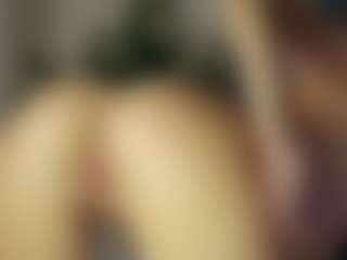 SeniseMorel's Live Sex Cam Show