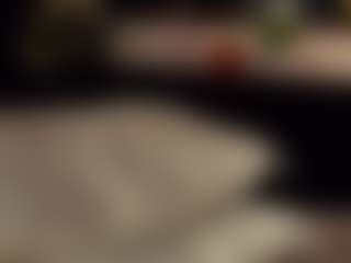 Live cam show with SeniseMorel - White on TastyBlacksLive | united kingdom