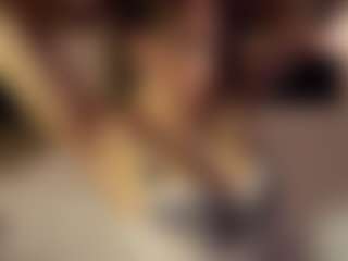 SeniseMorel's Live Sex Cam Show