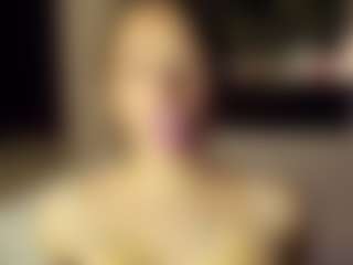 SeniseMorel's Live Sex Cam Show