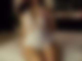 SeniseMorel's Live Sex Cam Show