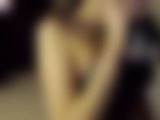 SeniseMorel's Live Sex Cam Show