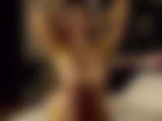 SeniseMorel's Live Sex Cam Show