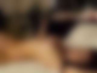 SeniseMorel's Live Sex Cam Show